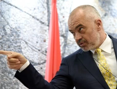 Mετά τους Σκοπιανούς θέλουν «κομμάτι» της χώρας και οι Αλβανοί: «Συζητάμε με την Ελλάδα για τα σύνορα»